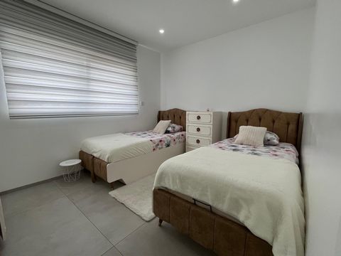 photo no. 10
