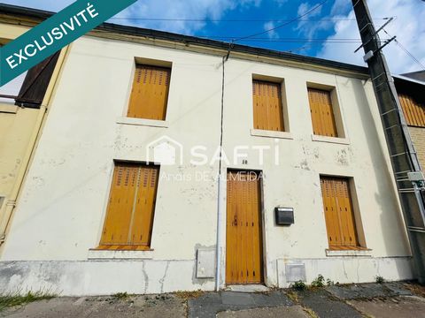 Un bijou ancien à rénover, avec grenier et jardin, idéal pour votre projet sur mesure.