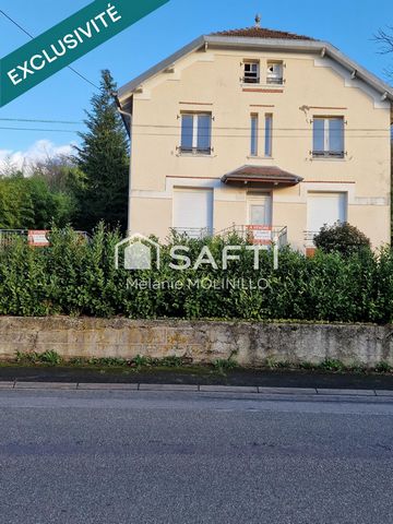Jolie Maison Familliale Atypique à rénover en partie