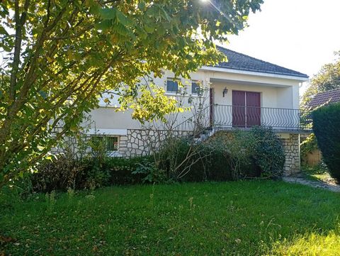 Maison avec dépendances