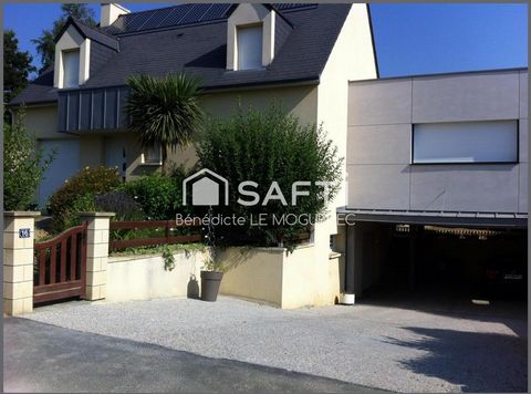 Belle contemporaine de 2003 - volumes et clarté - jardin 767 m 2. Quartier Gare (15 min en train jusqu'à Rennes et 30 min St Malo) - 20 min de Rennes en voiture.