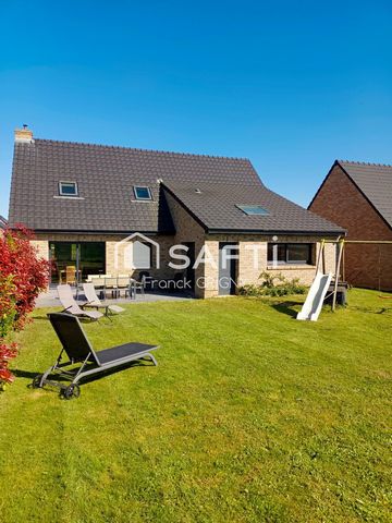 Très belle maison individuelle en brique , livrée en 2016 et située dans un lotissement prisé.