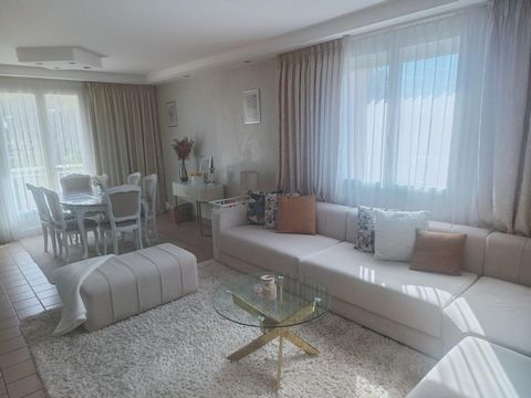 Grande maison sur deux niveaux, Idéale pour investissement ou résidence principale