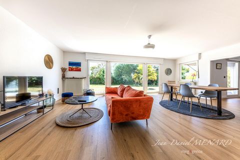 MAISON 8 PIÈCES DE 230 M2 HABITABLES - TERRAIN 1250 M2