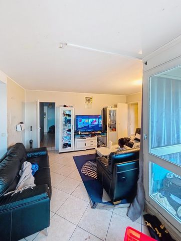 Grand T4 à Aulnay, 99m2, proche RER, lumineux.