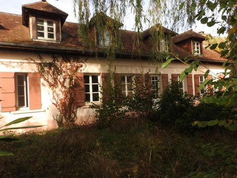 Maison avec fort potentiel à Évreux