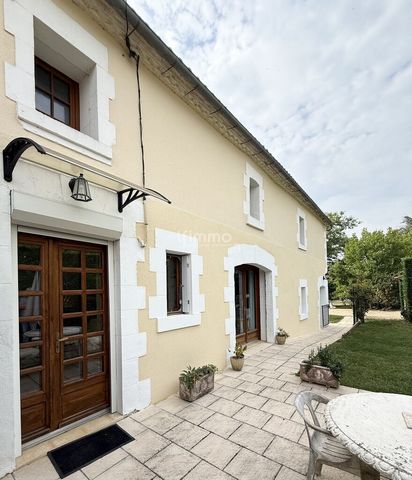 Grande maison de village avec parc et étang