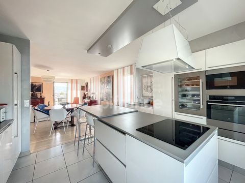Dpt Haute Savoie (74), à vendre ANNEMASSE appartement T5 de 141,14 m²