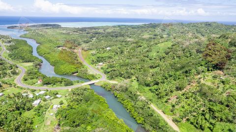 * Two incredible adjacent blocks of land available For Sale – manifest your new future NOW! * Both lots border the Nakakavua Creek (fresh water source) and are very close to Salt Lake and Natewa Bay (the largest bay in the Southern Hemisphere)! * Buy...