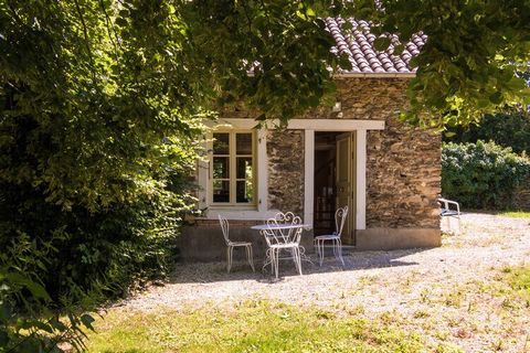 Luxury cottage in Chaleix, France with 2 bedrooms which can accommodate up to 4 people. The pet-friendly property amid the forest is ideal for a family. It has a pond as well. With a convenient location amid the forest and restaurants, lake in just 1...