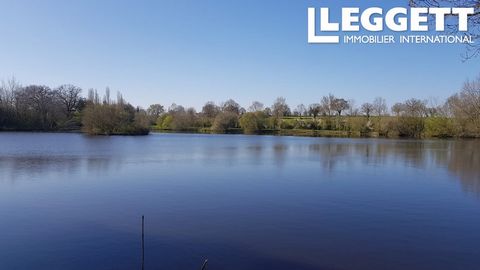 A25609DTH79 - This closed waters lake with its own access along a 100m track from a quiet country lane, is bounded by mature trees offering complete privacy in idyllic surroundings. It is fully stocked with around 160 carp ranging in size from 20 to ...