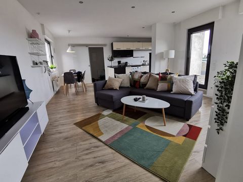 Welcome to your completely renovated penthouse apartment in Dortmund - Mitte (North). Below you will find all the important details about the apartment, surroundings and infrastructure. Basic information about the apartment: - Refurbished penthouse 2...