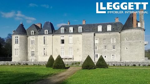 A24643BDE41 - Exceptional property. Set in 16 hectares of pretty parklands, flat in a château close to the banks of the Loire. 1 hr 1h30 from Paris on the A10 motorway, exit 10 minutes away. Located 20 minutes from Chambord. Ask for the many photos a...