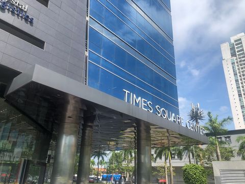 Nouveau bureau à vendre dans le prestigieux immeuble commercial TIMES SQUARE situé sur la Costa del Este dans un emplacement privilégié. Le bureau est de construction grise, prêt à être ouvert en étage élevé et avec une vue partielle sur le centre-vi...