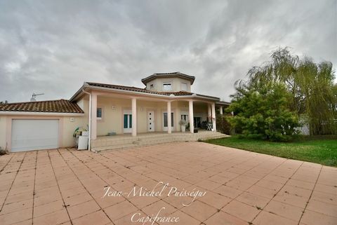 Dpt Haute Garonne (31), à vendre St Gaudens Maison de 170m2 Terrain de 1600m2