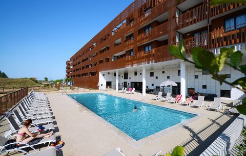 At the foot of the Mont Saint Clair, between the Mediterranean and Thau, you will find the seaside resort of Sete. In this beautiful city in the Languedoc region, the Terra Gaia residence for you, located in the new district Les Salins, opens at the ...