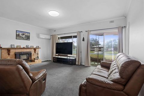 Welcome to your new home in Deniliquin, NSW! Nestled in a quiet street on a large sandhill very close to the Edward River, this house is the perfect place for you to call your own. As you step into the property, you are immediately surrounded by a wa...