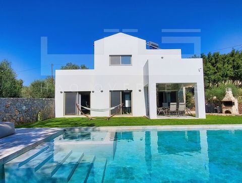 This is a fantastic villa for sale in Apokoronas, Chania, Crete. it is located in the picturesque village of Litsarda, famous for its easy-going and peaceful vibe. The property has a total living space of 125 sqms and it is developed on 2 floors. it ...