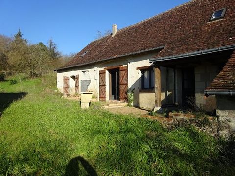 IN YZEURES SUR CREUSE, located in a hamlet, charming farmhouse of 150 m² comprising: kitchen, living room, bedroom, toilet, bathroom Upstairs 2 beautiful bedrooms, one of which has an outdoor terrace. Adjoining house including kitchenette, bathroom, ...