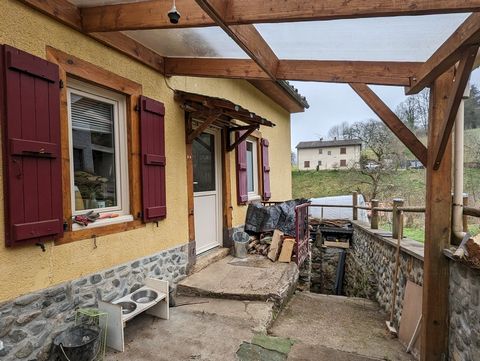 Ten minutes from Saint Girons, in the heart of a small village, discover this charming detached house of approximately 42 m² on a plot of 67 m². It is arranged as follows: On the ground floor, the entrance leads to a shower room with WC and a living ...