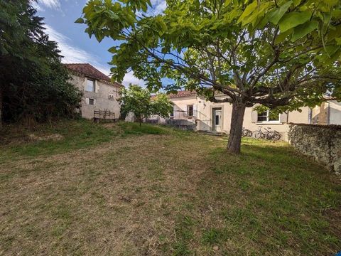 EXCLUSIVE TO BEAUX VILLAGES! Traditional detached stone farmhouse with 3 bedrooms and large kitchen and sitting/dining room at ground floor level. Huge potential to develop what is currently a large roofspace into further accommodation if required (s...