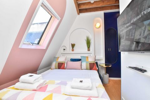 Checkmyguest oferuje Ci urocze i nietypowe studio o powierzchni 15 m² w sercu dzielnicy Parc Monceau, w 17. dzielnicy Paryża. Zaledwie rzut beretem od Łuku Triumfalnego, klejnotu architektury napoleońskiej, to studio oferuje wyjątkowe doświadczenie, ...