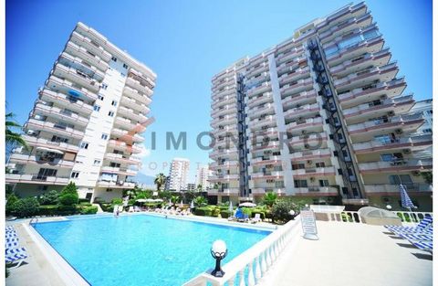 Appartement te koop De woning is gelegen in Mahmutlar. Mahmutlar maakt deel uit van het district Alanya, ongeveer 12 km ten oosten van het stadscentrum van Alanya. Mahmutlar behoort ook tot de provincie Antalya. De stad biedt vele aantrekkelijke plaa...