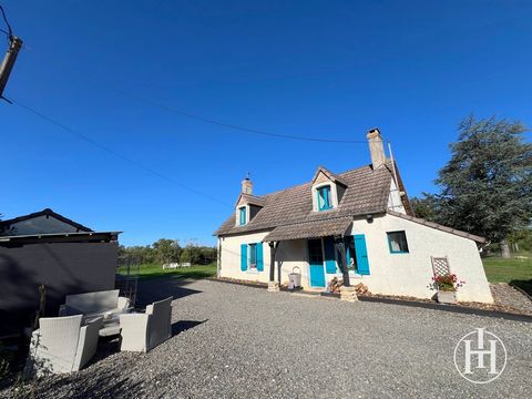 Landliebhaber, dieses Haus ist wie für Sie gemacht! Dieses Haus befindet sich in Lignières, nur 10 Minuten von den Annehmlichkeiten entfernt, und bietet ein ruhiges und grünes Wohnumfeld. Das Interieur besteht im Erdgeschoss aus einem großen Wohnzimm...