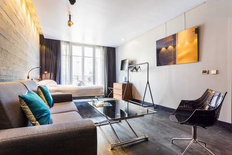 Tauchen Sie ein in das Herz des Pariser Charmes mit unserem eleganten 28 m² großen Studio-Apartment für vier Personen im prestigeträchtigen Viertel Passy. Diese Unterkunft verfügt über einen hellen, modernen Wohnraum und bietet den Komfort und die Ru...