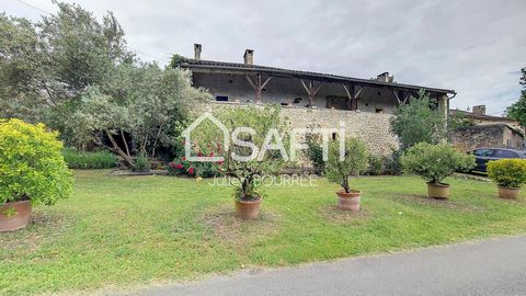 Your SAFTI real estate advisor, Julien BOURRÉE, presents to you, located in the town of Cessac (33760), this exceptional property benefits from a privileged location in the heart of Entre-deux-mers, offering a peaceful and green setting. Nearby you w...