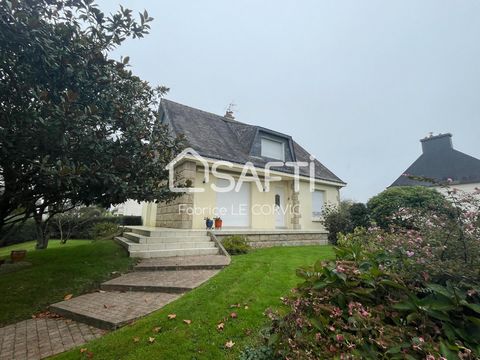 Venez vite découvrir cette maison qui après un bon rafraîchissement vous offrira un joli nid douillet ! Un emplacement idéal à deux pas de toutes les commodités que peut vous offrir la ville de Baud. Un accès à la voie rapide en 5 min est aussi un gr...