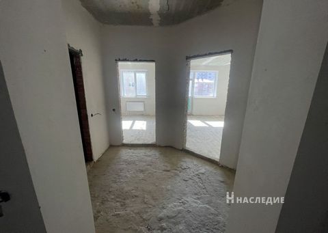 Номер в базе компании: 18646891. Продажа 2-к квартиры на 2 этаже 4 этажного кирпичного дома 2022 года постройки Ростовская обл., г. Таганрог по пер. 1-й, район - ПМК. Общая площадь 77 кв.м., кухня 23 кв.м. Удобное расположение в экологически чистом р...