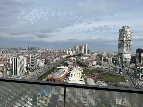 Diese Wohnungen befinden sich in Haramidere - Esenyurt Teil von Beylikduzu .  Dieses Projekt dauert nur 5 Minuten. Metrobus-Station und Hauptstraße Die Wohnung hat einen tollen Blick auf die Stadt und einen großen Balkon Soziale Bereiche Sicherheit P...