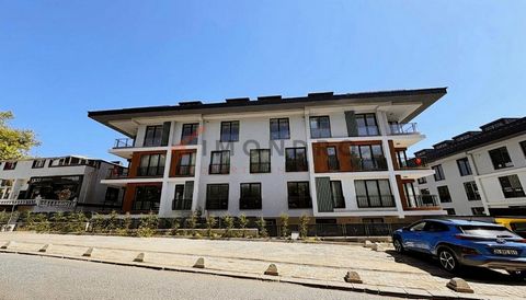 The apartment for sale is located in Uskudar. Uskudar is a district located on the Asian side of Istanbul. It is bordered by the districts of Beykoz, Umraniye, Kadikoy, and Ataşehir. The district is known for its historical and cultural significance,...