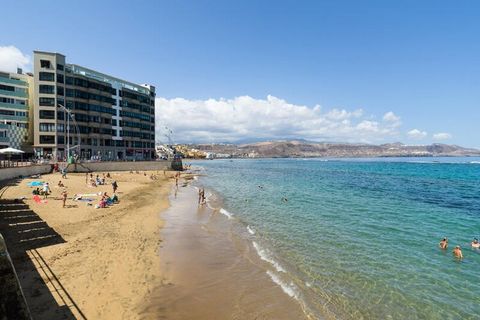 Welcome to Mirador de Santa Catalina by CanariasGetaway! The accommodation located in the Santa Catalina park and just 500 meters from Las Canteras beach has 35 square meters and has a washing machine, iron, microwave, complete crockery and cutlery, ...