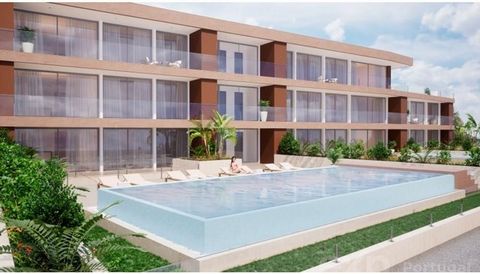 Looking for a new apartment in Ilha da Madeira – Câmara de Lobos? Our new luxury apartment is the perfect choice for you! Magnificent building with 31 apartments, construction already started. Experience and guaranteed quality.  With modern finishes,...