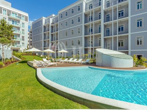 Furnished and equipped 1-bedroom apartment with 65 sqm of gross private area, a 6 sqm balcony, a parking space, and storage, in a gated community with a garden and swimming pool, in Santo António, near Avenida da Liberdade, in the center of Lisbon. T...