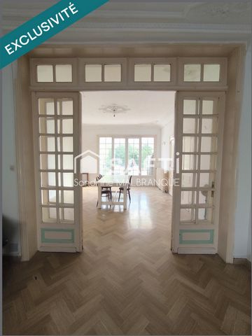 Maison bourgeoise semi individuelle 4 voir 5 chambres