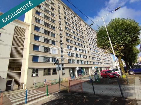 Voiron, Appartement T4 de 66,51 m² loi carrez au dernier étage à rénover.