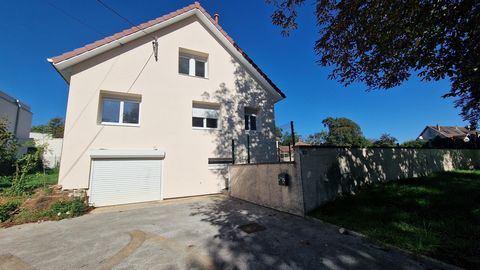 Maison 5 pièces 115m2 + garage+ terrain 5 ares - Combe-Saragosse