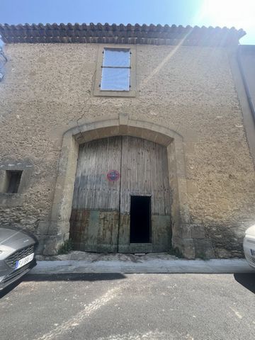 REMISE EN PIERRE