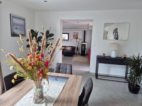 Maison habitable sans travaux et entièrement rénovée par un artisan.