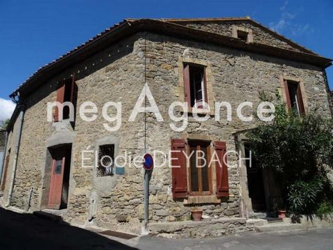 Maison de village avec dépendances