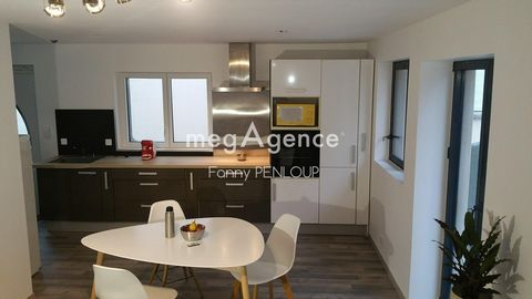 AVRANCHES : APPARTEMENT T2 ENTIEREMENT RENOVE AVEC TERRASSE ET STATIONNEMENT
