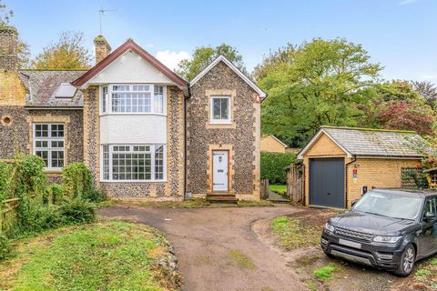 DESCRIPTION It is not often that we are asked to offer for sale such an attractive semi detached character house with generous accommodation in the very heart of Westmill. School House is set back from a small lane in the heart of the village and is ...