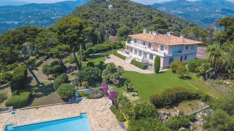 Prestigious luxury villa for sale located in the hills of Nice, a jewel of residential architecture, offering a luxury living experience immersed in the serenity and beauty of the French Riviera. With an interior surface area of 850 square metres, th...