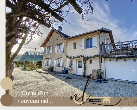 Dpt Isère (38), Proche CREMIEU à vendre Charmante maison en pierre, P6 de 196 m² - Terrain de 1 251,00 m²