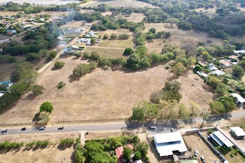 Two Lots for Sale in Sardinal, Carrillo, Guanacaste   Location: Sardinal, Carrillo, Guanacaste Property Type: Lot Condition: Second-handed   Amenities: This exceptional opportunity is situated in a prime location within Sardinal, Carrillo, Guanacaste...