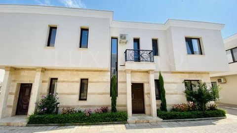 LUXIMMO FINEST ESTATES: ... We present for sale a house of the 'townhouse' type, part of a gated complex, located only 200 m from the beach in the picturesque area of Lahana, between the popular spa resort of Pomorie and Pomorie district. 'Sarafovo' ...