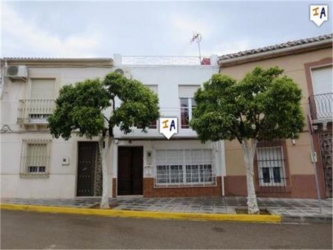 This is a great property situated in the town of La Roda de Andalucia in the province of Sevilla, Spain, just a short 15 minute drive from the historical town of Antequera. La Roda is a bustling town with all the amenities, shops, bars and restaurant...